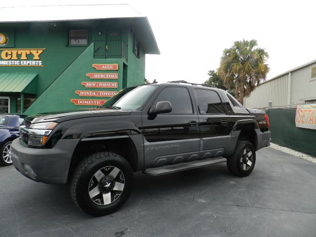 2006 Chevrolet Avalanche Carrera Coupe