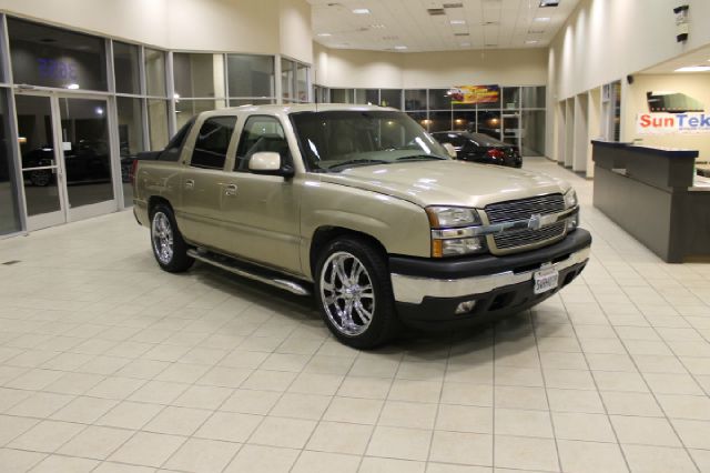 2006 Chevrolet Avalanche 3dr HB Manual W/air Cond