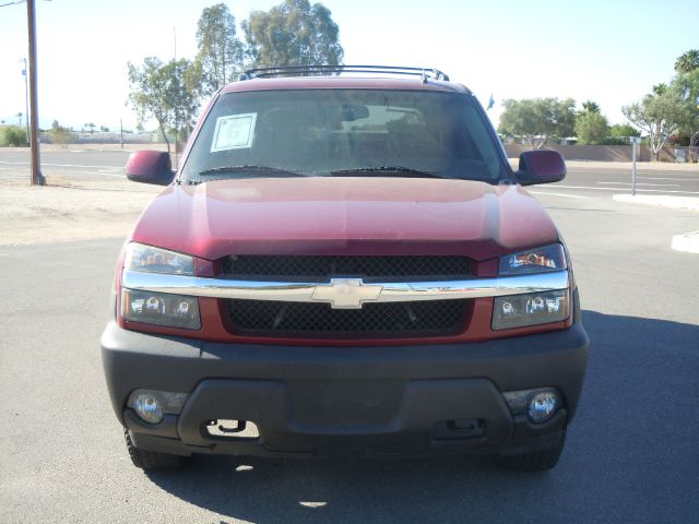 2006 Chevrolet Avalanche C350 4dr Sdn 3.5L Sport RWD Sedan