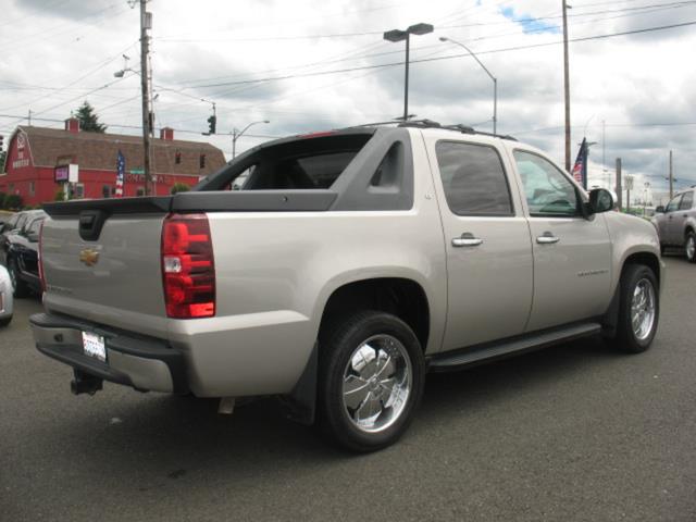 2007 Chevrolet Avalanche Water Truck