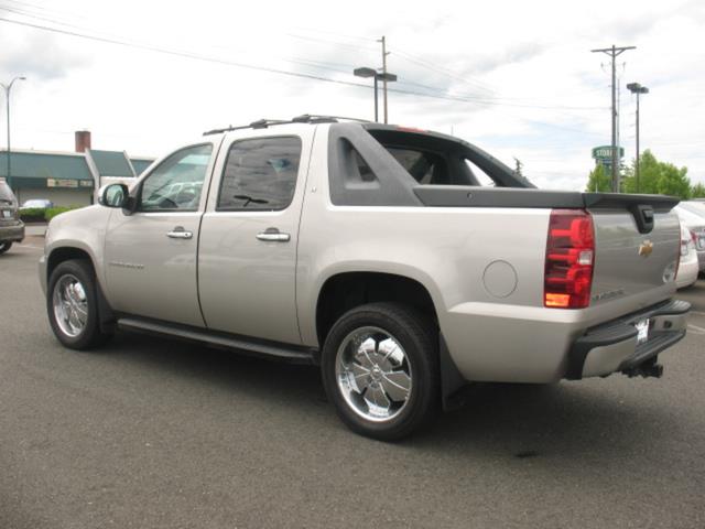 2007 Chevrolet Avalanche Water Truck