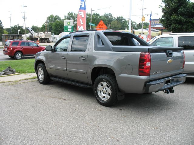 2007 Chevrolet Avalanche 2500 Utility