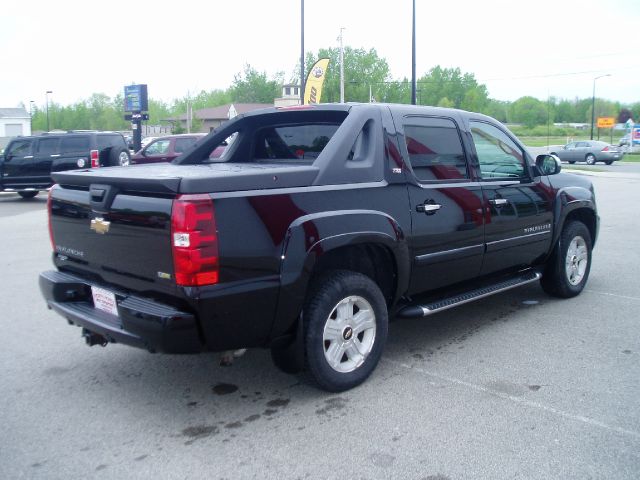 2007 Chevrolet Avalanche 2.0 Xtronic CVT SL