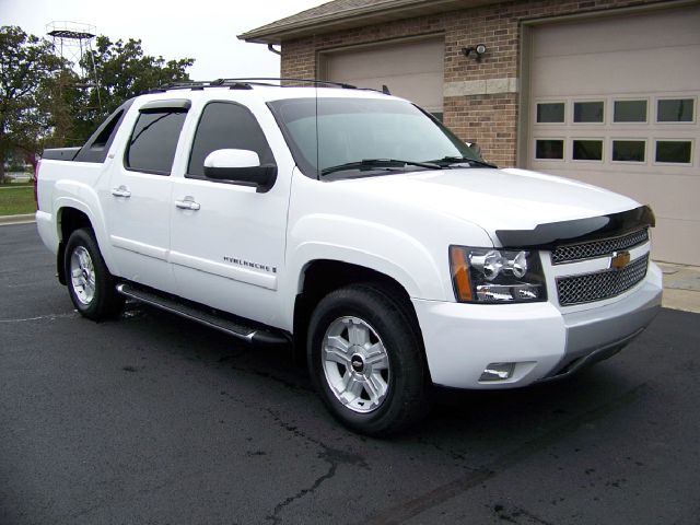 2007 Chevrolet Avalanche Express VAN