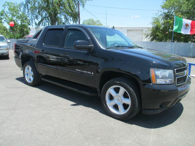 2007 Chevrolet Avalanche 2004.5 WGN FWD