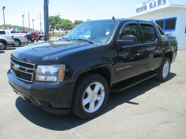 2007 Chevrolet Avalanche 2004.5 WGN FWD