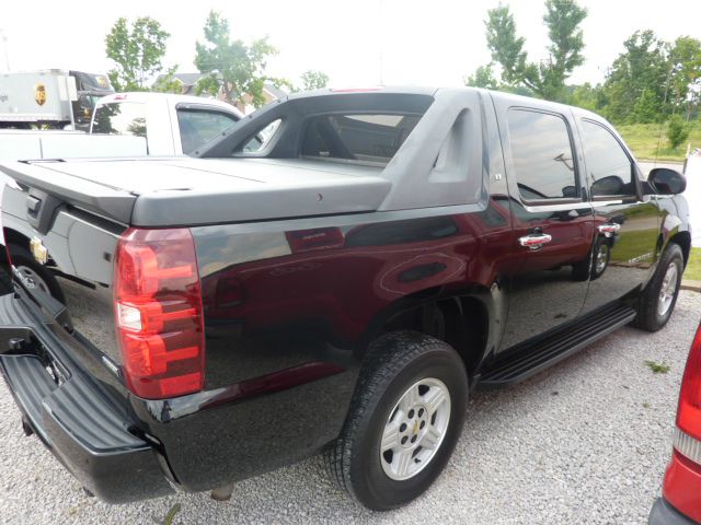 2007 Chevrolet Avalanche 2500 Utility