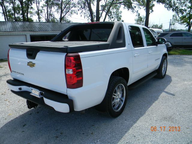 2007 Chevrolet Avalanche Sportseats 7warrtanty Available Van