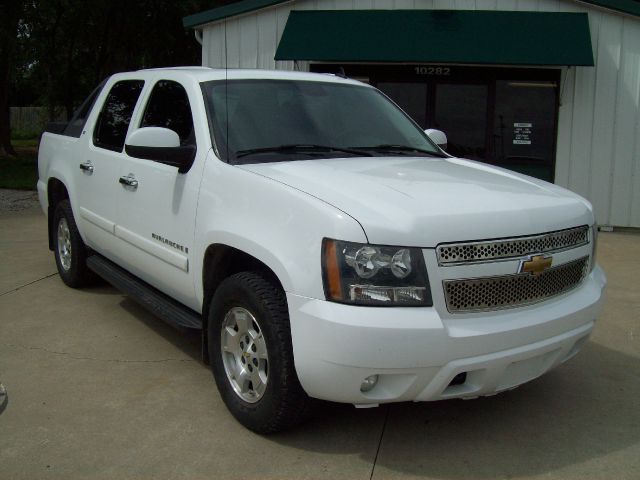 2007 Chevrolet Avalanche Sportseats 7warrtanty Available Van