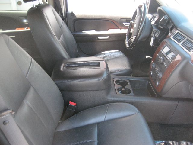 2007 Chevrolet Avalanche Sportseats 7warrtanty Available Van