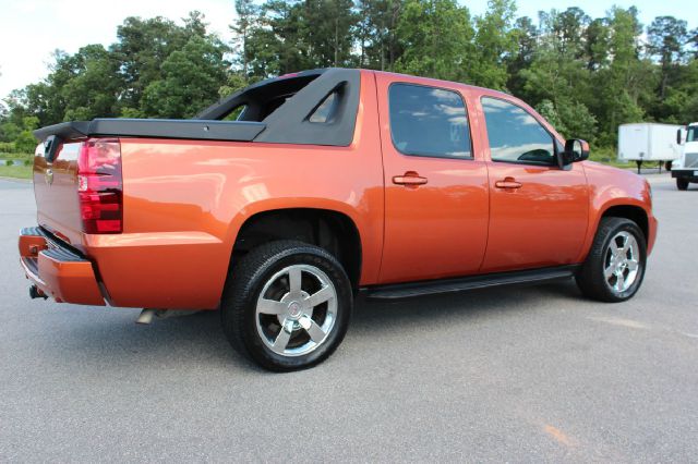 2007 Chevrolet Avalanche Track Edition 3.8