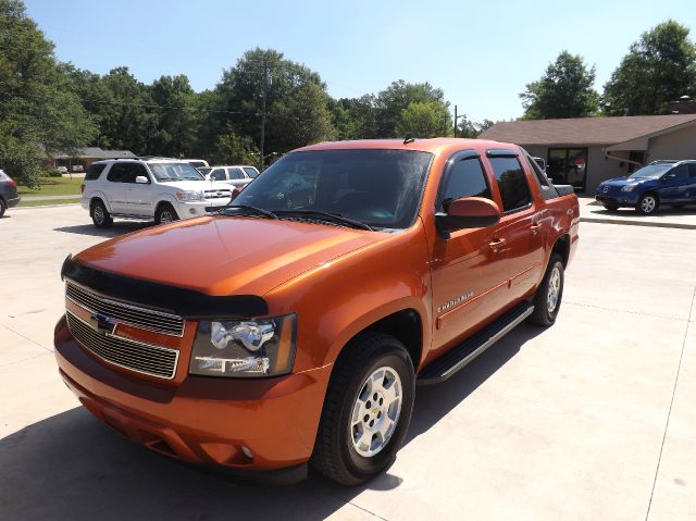 2007 Chevrolet Avalanche SXT Wheelchair Accessible Van