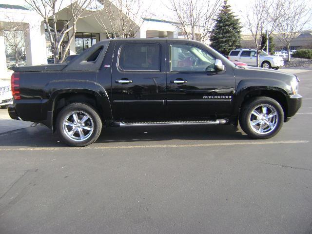 2008 Chevrolet Avalanche SLE SLT WT