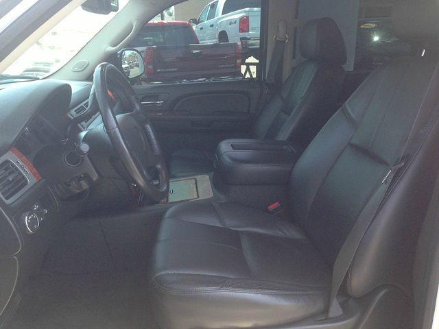 2008 Chevrolet Avalanche Unknown