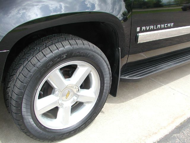 2008 Chevrolet Avalanche C300w