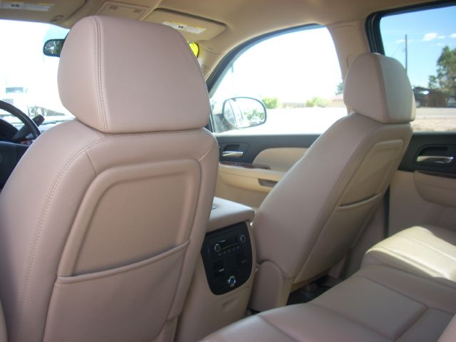 2008 Chevrolet Avalanche 2500 Utility