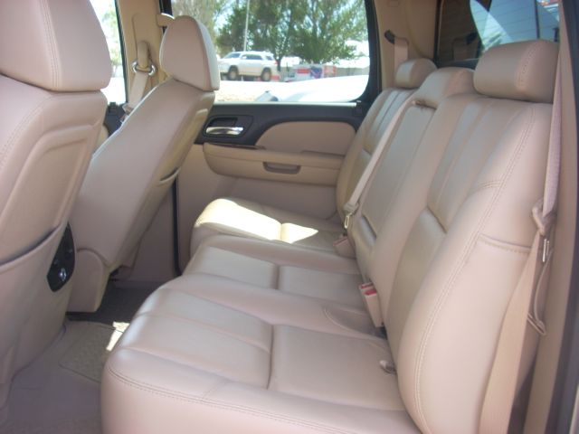 2008 Chevrolet Avalanche 2500 Utility