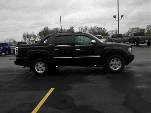 2008 Chevrolet Avalanche 3.0L Sport 4matic