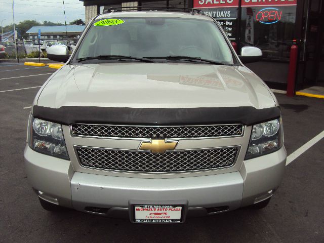 2008 Chevrolet Avalanche Touring W/navres