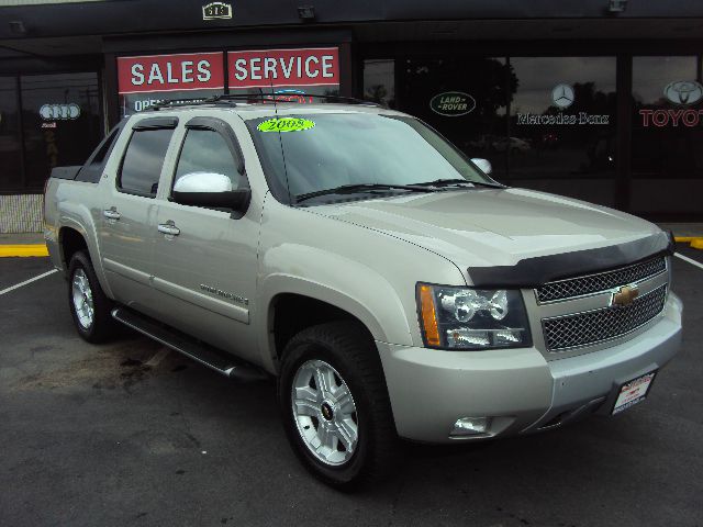 2008 Chevrolet Avalanche Touring W/navres