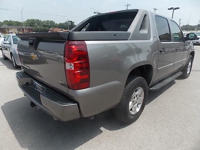 2008 Chevrolet Avalanche C300 4matic Luxury