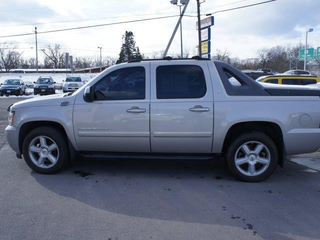 2008 Chevrolet Avalanche Unknown