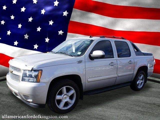 2008 Chevrolet Avalanche Unknown