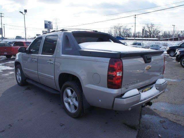 2008 Chevrolet Avalanche Unknown