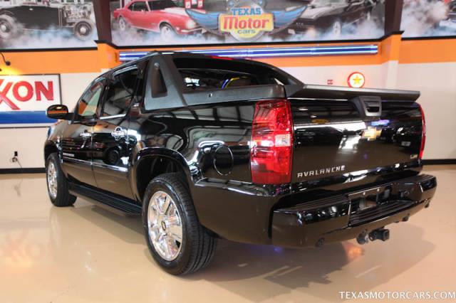 2009 Chevrolet Avalanche SLE SLT WT