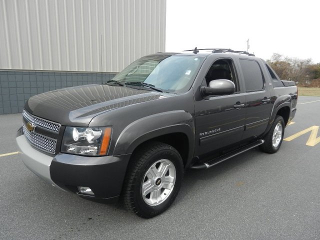 2011 Chevrolet Avalanche SL1