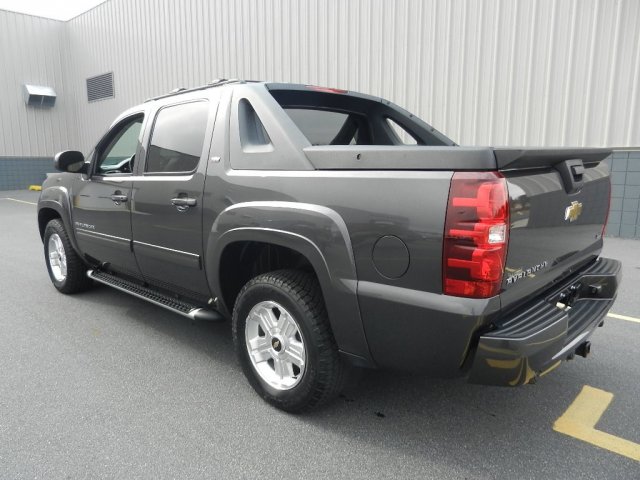 2011 Chevrolet Avalanche SL1