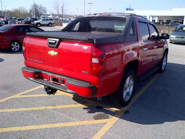 2011 Chevrolet Avalanche Touring W/nav.sys