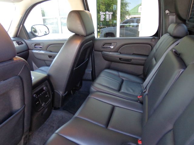 2011 Chevrolet Avalanche Sport Limited 4X4