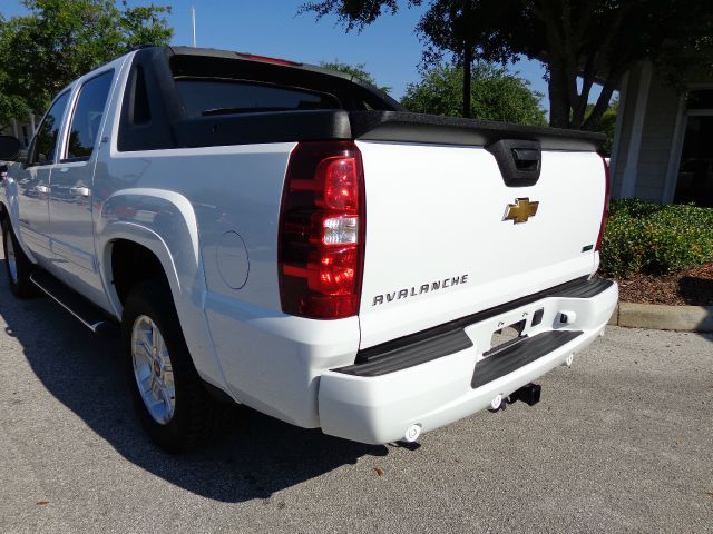 2011 Chevrolet Avalanche Sport Limited 4X4