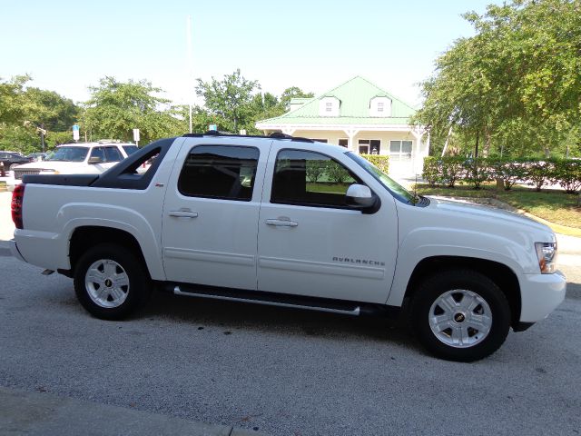 2011 Chevrolet Avalanche Sport Limited 4X4