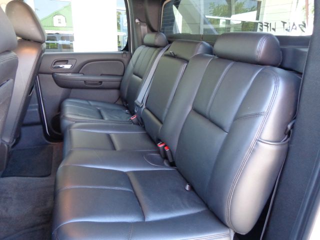 2011 Chevrolet Avalanche Sport Limited 4X4