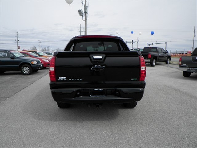 2011 Chevrolet Avalanche SL1