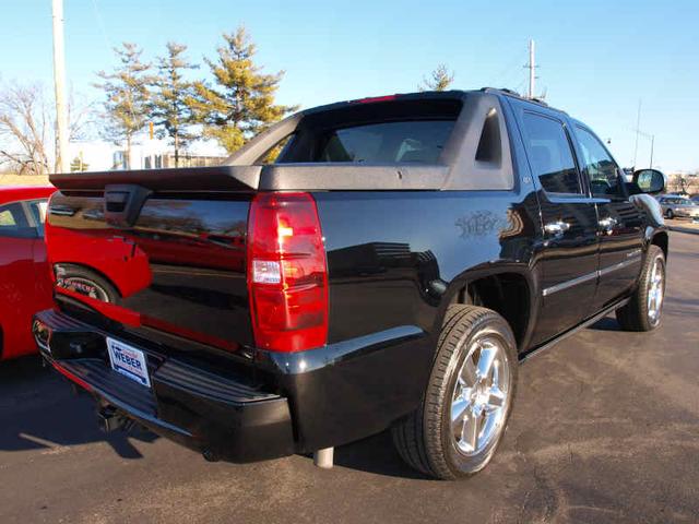 2011 Chevrolet Avalanche SLE SLT WT