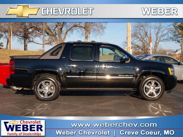 2011 Chevrolet Avalanche SLE SLT WT