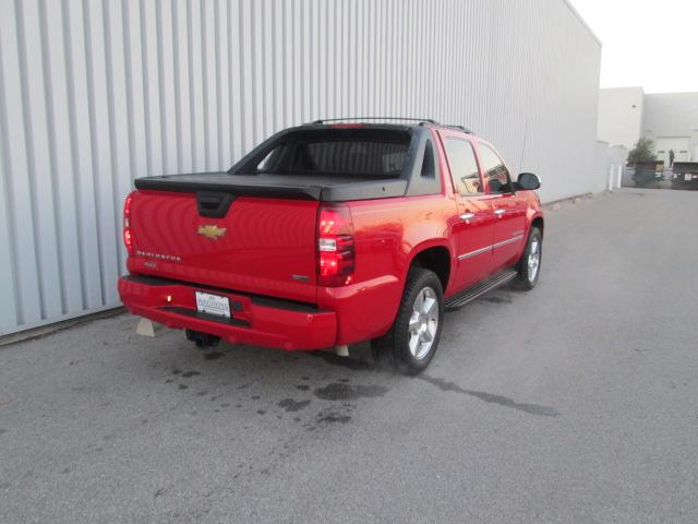 2011 Chevrolet Avalanche SLE SLT WT