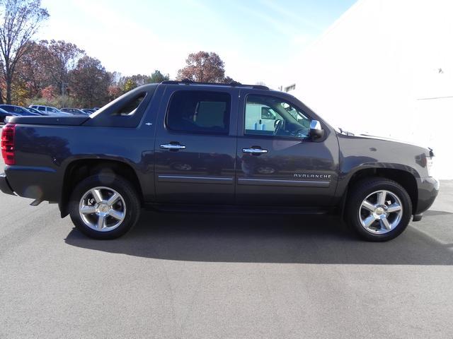 2011 Chevrolet Avalanche Touring W/nav.sys