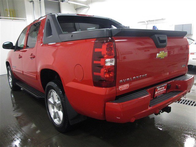 2011 Chevrolet Avalanche SL1