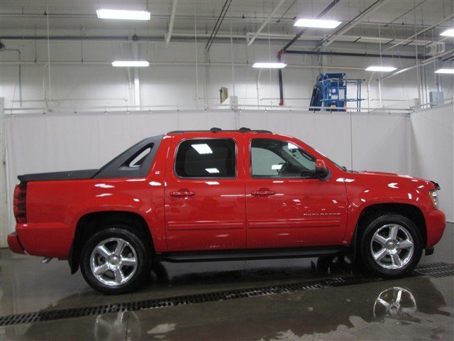 2011 Chevrolet Avalanche SL1