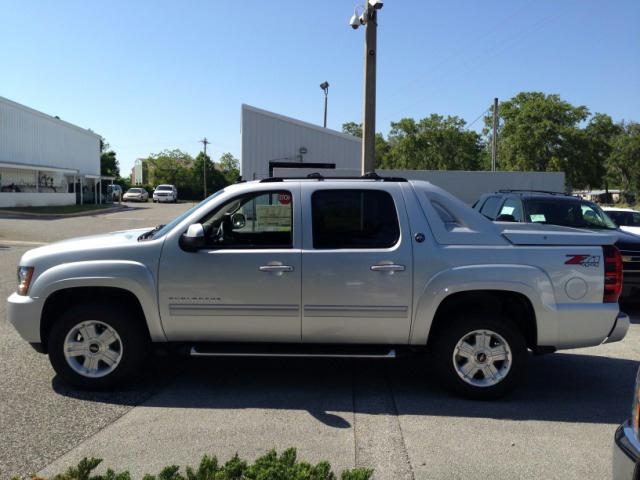 2013 Chevrolet Avalanche 1500 AWD Denali