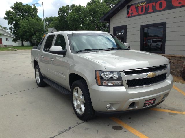 2014 Chevrolet Avalanche Krom Edition