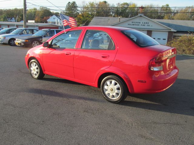 2004 Chevrolet Aveo 3.2 Sedan 4dr