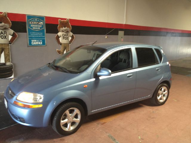 2004 Chevrolet Aveo 3.0L LTD Avail