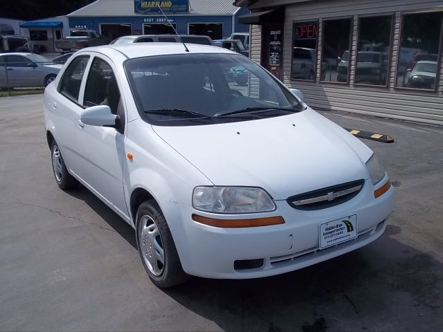 2004 Chevrolet Aveo LE With Leather