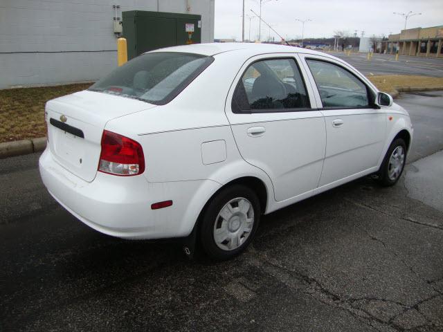 2004 Chevrolet Aveo Unknown