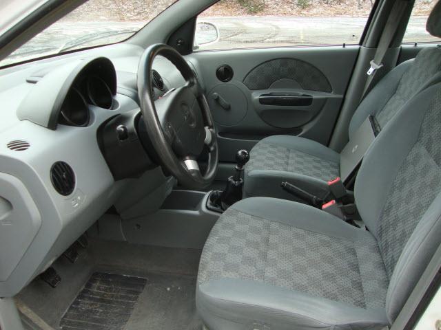 2004 Chevrolet Aveo Unknown